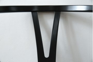 中古　超美品　北欧家具　老舗家具メーカー CARL HANSEN & SON(カール・ハンセン&サン)　ハンス J. ウェグナー(HANS J. WEGNER)デザイン　CH24　ビーチ材　本革(レザー)クッション付き　特徴的なラインを描く美しいフォルムのYチェア2脚セット(ワイチェア、ダイニングチェア、アームチェア、イス、椅子、バラ売り可能)(定価約27万円)(R-083150)