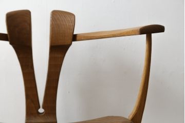 中古　美品　激レア　一点物!!　出展作品の可能性あり!!　木工作家　吉野崇裕　鉋跡仕上げ　美しい木目と力強い構造美が融合した唯一無二のアートチェア(ZEN チェア)(椅子、イス、アームチェア)(R-083151)