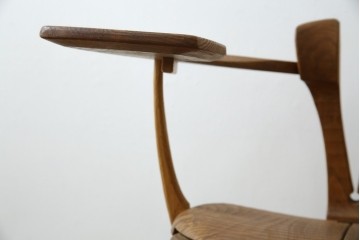 中古　美品　激レア　一点物!!　出展作品の可能性あり!!　木工作家　吉野崇裕　鉋跡仕上げ　美しい木目と力強い構造美が融合した唯一無二のアートチェア(ZEN チェア)　(R-083151)