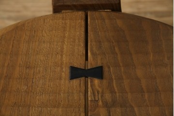 中古　美品　激レア　一点物!!　出展作品の可能性あり!!　木工作家　吉野崇裕　鉋跡仕上げ　美しい木目と力強い構造美が融合した唯一無二のアートチェア(ZEN チェア)　(R-083151)