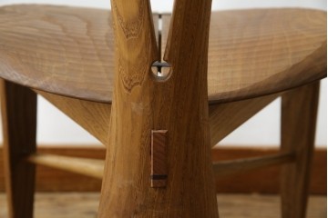 中古　美品　激レア　一点物!!　出展作品の可能性あり!!　木工作家　吉野崇裕　鉋跡仕上げ　美しい木目と力強い構造美が融合した唯一無二のアートチェア(ZEN チェア)　(R-083151)