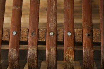 和製ビンテージ　激レア!　補強金具付き　竹興社　城所右文次　EMPRESS BAMBOO　PAT.NO.9520　サイン入り　滑らかな曲線のデザインが美しさと癒しを両立する博物館クラスのバンブーチェア(アームチェア、安楽椅子、イス、椅子、ヴィンテージ)(R-083152)