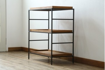 中古　美品　IDEE(イデー)　JATI TUA SHELF(ジャティ  トゥア シェルフ)　Mサイズ　オシャレデザインの空間に心地よく馴染むシェルフ　定価約12万円　(R-083157)