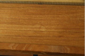 中古　美品　IDEE(イデー)　JATI TUA SHELF(ジャティ  トゥア シェルフ)　Mサイズ　オシャレデザインの空間に心地よく馴染むシェルフ　定価約12万円　(R-083157)