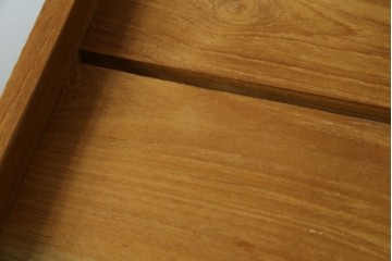中古　美品　IDEE(イデー)　JATI TUA SHELF(ジャティ  トゥア シェルフ)　Mサイズ　オシャレデザインの空間に心地よく馴染むシェルフ　定価約12万円　(R-083157)