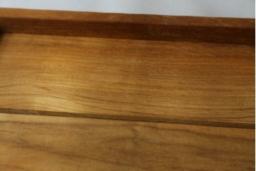 中古　美品　IDEE(イデー)　JATI TUA SHELF(ジャティ  トゥア シェルフ)　Mサイズ　オシャレデザインの空間に心地よく馴染むシェルフ　定価約12万円　(R-083157)