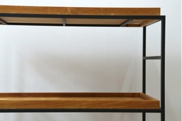 中古　美品　IDEE(イデー)　JATI TUA SHELF(ジャティ  トゥア シェルフ)　Mサイズ　オシャレデザインの空間に心地よく馴染むシェルフ　定価約12万円　(R-083157)