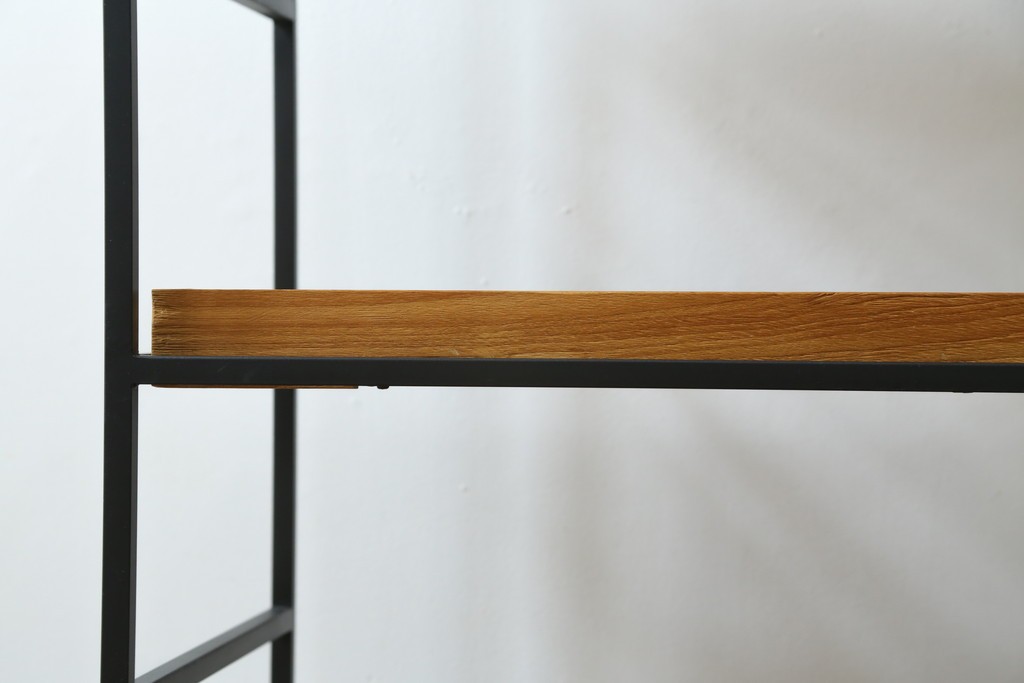 中古　美品　IDEE(イデー)　JATI TUA SHELF(ジャティ  トゥア シェルフ)　Mサイズ　オシャレデザインの空間に心地よく馴染むシェルフ　定価約12万円　(R-083157)