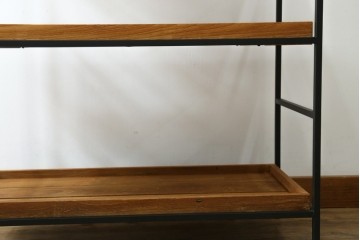 中古　美品　IDEE(イデー)　JATI TUA SHELF(ジャティ  トゥア シェルフ)　Mサイズ　オシャレデザインの空間に心地よく馴染むシェルフ　定価約12万円　(R-083157)