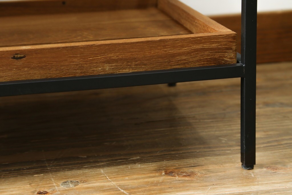中古　美品　IDEE(イデー)　JATI TUA SHELF(ジャティ  トゥア シェルフ)　Mサイズ　オシャレデザインの空間に心地よく馴染むシェルフ　定価約12万円　(R-083157)