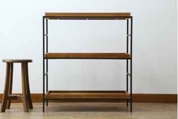 中古　美品　IDEE(イデー)　JATI TUA SHELF(ジャティ  トゥア シェルフ)　Mサイズ　オシャレデザインの空間に心地よく馴染むシェルフ　定価約12万円　(R-083157)