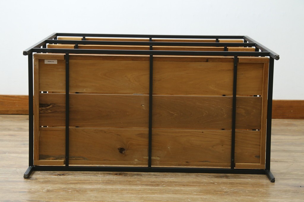 中古　美品　IDEE(イデー)　JATI TUA SHELF(ジャティ  トゥア シェルフ)　Mサイズ　オシャレデザインの空間に心地よく馴染むシェルフ　定価約12万円　(R-083157)