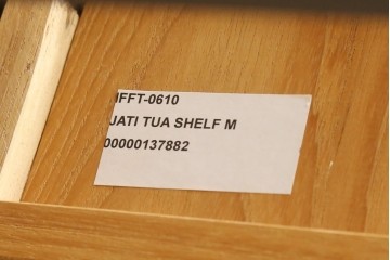 中古　美品　IDEE(イデー)　JATI TUA SHELF(ジャティ  トゥア シェルフ)　Mサイズ　オシャレデザインの空間に心地よく馴染むシェルフ　定価約12万円　(R-083157)