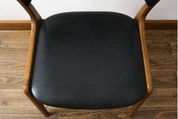 和製ビンテージ　九州　高級日田家具　アサヒ木工(アサヒファニチャー)　ビーチ材　合皮　北欧デザインがおしゃれ!!座り心地と美しさを兼ね備えたアームレスチェア(ダイニングチェア、イス、椅子、ヴィンテージ)(R-083158)