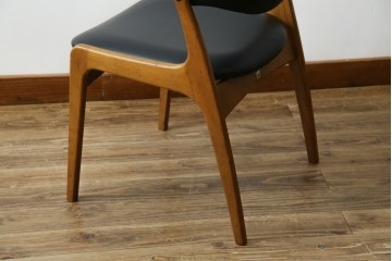 和製ビンテージ　九州　高級日田家具　アサヒ木工(アサヒファニチャー)　ビーチ材　合皮　北欧デザインがおしゃれ!!座り心地と美しさを兼ね備えたアームレスチェア(ダイニングチェア、イス、椅子、ヴィンテージ)(R-083158)