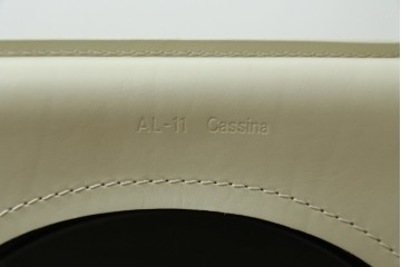 中古　美品　Cassina(カッシーナ)　412　CAB(キャブ)　MARIO BELLINI(マリオベリーニ)　アイボリー　シンプルモダンな空間づくりに活躍するアームレスチェア　定価約23万円　(R-083161)