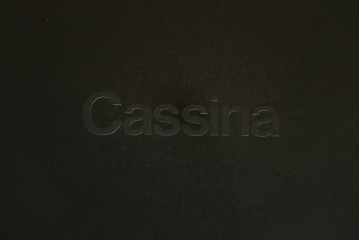 中古　美品　Cassina(カッシーナ)　412　CAB(キャブ)　MARIO BELLINI(マリオベリーニ)　アイボリー　シンプルモダンな空間づくりに活躍するアームレスチェア　定価約23万円　(R-083161)
