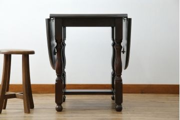 和製ビンテージ　昭和後期　松本民芸家具　M型バタフライ卓(楕円)　凝った脚のデザインが目を惹くバタフライテーブル(ドロップリーフテーブル、エクステンションテーブル、食卓、ダイニングテーブル、2人掛け、4人掛け、2P、4P、ヴィンテージ)(定価約28万)(R-083163)