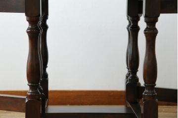 和製ビンテージ　昭和後期　松本民芸家具　M型バタフライ卓(楕円)　凝った脚のデザインが目を惹くバタフライテーブル(ドロップリーフテーブル、エクステンションテーブル、食卓、ダイニングテーブル、2人掛け、4人掛け、2P、4P、ヴィンテージ)(定価約28万)(R-083163)