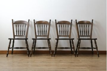 中古　松本民芸家具　クラシカルなダイニングづくりにぴったりの安川式スピンドルチェア4脚セット(板座チェア、ダイニングチェア、椅子、イス、バラ売り可能)(R-083164)
