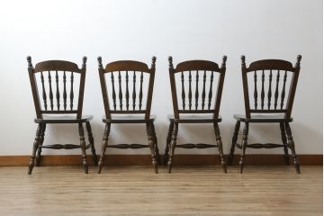 中古　松本民芸家具　クラシカルなダイニングづくりにぴったりの安川式スピンドルチェア4脚セット(板座チェア、ダイニングチェア、椅子、イス、バラ売り可能)(R-083164)