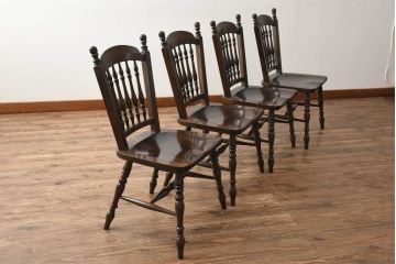 中古　松本民芸家具　クラシカルなダイニングづくりにぴったりの安川式スピンドルチェア4脚セット(板座チェア、ダイニングチェア、椅子、イス、バラ売り可能)(R-083164)