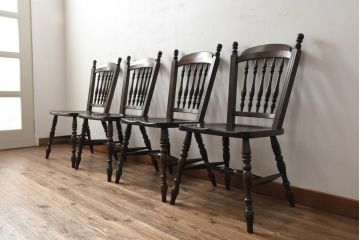 中古　松本民芸家具　クラシカルなダイニングづくりにぴったりの安川式スピンドルチェア4脚セット(板座チェア、ダイニングチェア、椅子、イス、バラ売り可能)(R-083164)