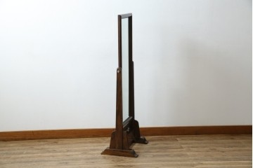 中古　美品　松本民芸家具　透かし彫りが上品なB型姿見　定価約10万円相当　(R-083165)