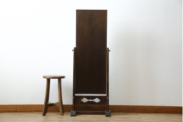中古　美品　松本民芸家具　透かし彫りが上品なB型姿見　定価約10万円相当　(R-083165)