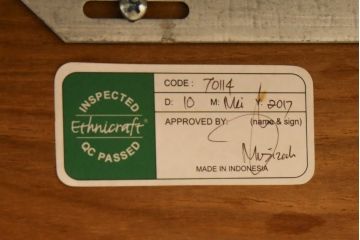 中古　ベルギー　ETHNICRAFT(エスニクラフト)　モダンシャープデザイン　チーク無垢材　伸縮式　温もりのある風合いがナチュラルインテリアにおすすめのダイニングテーブル(エクステンションテーブル、4人掛け、6人掛け)(定価約46万円)(R-083166)