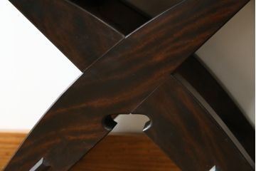 中古　美品　松本民芸家具　ラッシ座面(い草)　和モダンな空間づくりにぴったりな#222鞍型スツール2脚セット(椅子、チェア、イス、バラ売り可能)(R-083170)