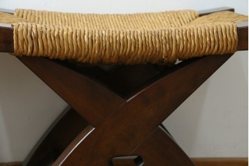 中古　美品　松本民芸家具　ラッシ座面(い草)　和モダンな空間づくりにぴったりな#222鞍型スツール2脚セット　(R-083171)