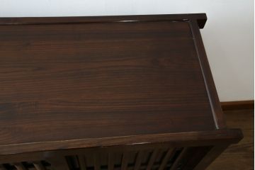中古　民芸家具　栗材　和の趣溢れる水屋箪笥サイドボード(食器棚、収納棚、戸棚、カップボード、サイドキャビネット)(R-083172)