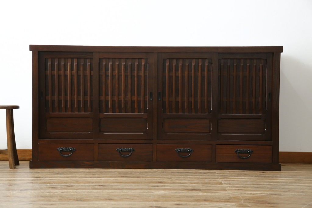 中古　民芸家具　栗材　和の趣溢れる水屋箪笥サイドボード　(R-083172)