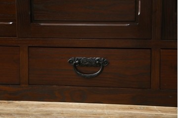 中古　民芸家具　栗材　和の趣溢れる水屋箪笥サイドボード　(R-083172)