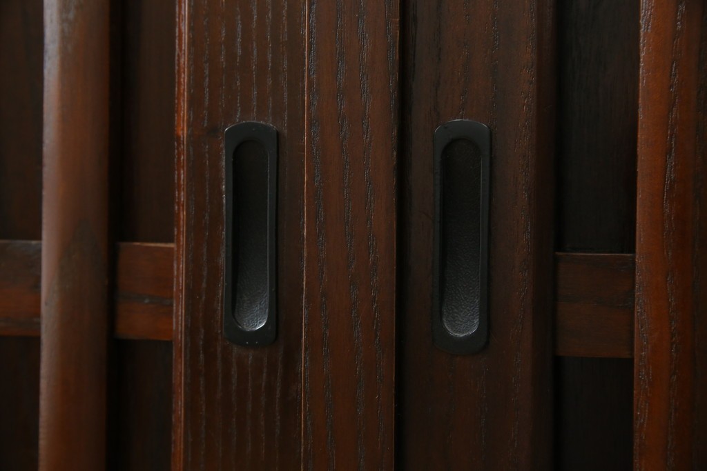 中古　民芸家具　栗材　和の趣溢れる水屋箪笥サイドボード　(R-083172)