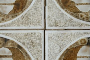 イギリスヴィンテージ　G-PLAN(ジープラン)　チーク材　くつろぎのひとときを彩るタイルトップのセンターテーブル(ローテーブル、リビングテーブル、英国)(R-083175)