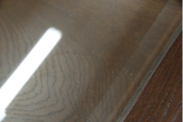 中古　美品　見せる収納!!　国産職人手作り品　上質な作り込みのガラスケース付きローテーブル　定価約30万円相当　(R-083177)