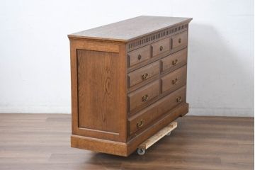 中古　美品　デパート別注　ナラ(楢)材　上質な美しさと機能性を兼ね備えた木目が魅力的なチェスト(洋服タンス、サイドチェスト、衣装箪笥、整理箪笥、収納箪笥、引き出し)(定価約34万円)(R-083178)