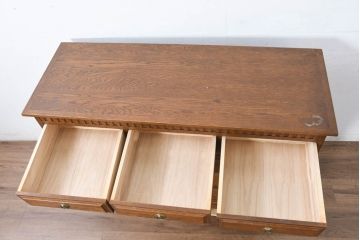 中古　美品　デパート別注　ナラ(楢)材　上質な美しさと機能性を兼ね備えた木目が魅力的なチェスト(洋服タンス、サイドチェスト、衣装箪笥、整理箪笥、収納箪笥、引き出し)(定価約34万円)(R-083178)