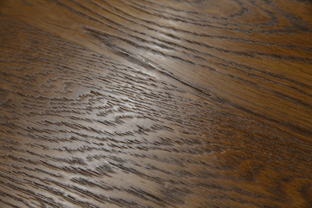 中古　美品　デパート別注　ナラ(楢)材　上質な美しさと機能性を兼ね備えた木目が魅力的なチェスト(洋服タンス、サイドチェスト、衣装箪笥、整理箪笥、収納箪笥、引き出し)(定価約34万円)(R-083178)