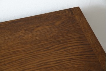 中古　美品　デパート別注　ナラ(楢)材　上質な美しさと機能性を兼ね備えた木目が魅力的なチェスト(洋服タンス、サイドチェスト、衣装箪笥、整理箪笥、収納箪笥、引き出し)(定価約34万円)(R-083178)