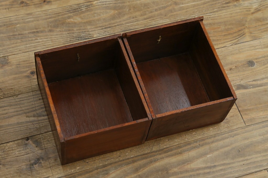 アジアンビンテージ　希少な大型サイズ　提籃(ていらん)風　職人の技が光る繊細な編み込みと透かし彫り金具が魅力的な小引き出し　(R-083183)