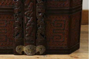 アジアンビンテージ　希少な大型サイズ　提籃(ていらん)風　職人の技が光る繊細な編み込みと透かし彫り金具が魅力的な小引き出し　(R-083183)