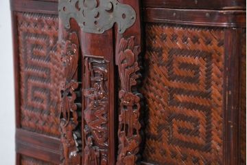 アジアンビンテージ　希少な大型サイズ　提籃(ていらん)風　職人の技が光る繊細な編み込みと透かし彫り金具が魅力的な小引き出し(提げ重箱、茶道具、茶籠、弁当箱、ヴィンテージ)(R-083183)