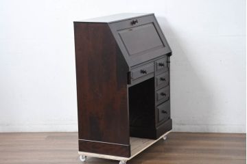中古　超美品　北海道民芸家具　シックな色合いが魅力の片袖ライティングビューロー(ワークデスク、簿記机、在宅ワーク用、在宅用)(定価約35万円)(R-083184)