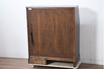 中古　超美品　北海道民芸家具　シックな色合いが魅力の片袖ライティングビューロー(ワークデスク、簿記机、在宅ワーク用、在宅用)(定価約35万円)(R-083184)