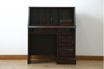 中古　超美品　北海道民芸家具　シックな色合いが魅力の片袖ライティングビューロー　定価約35万円相当　(R-083184)