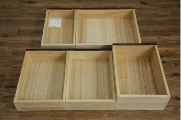 中古　超美品　北海道民芸家具　シックな色合いが魅力の片袖ライティングビューロー　定価約35万円相当　(R-083184)