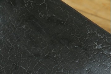 韓国ヴィンテージ　李朝デザイン　真鍮(しんちゅう)金具付き　アンティーク調ローボード　(R-083194)